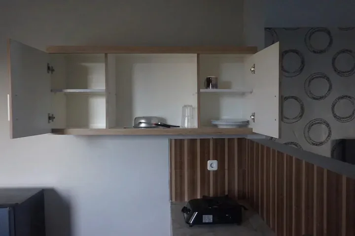 Переренан: Double A House