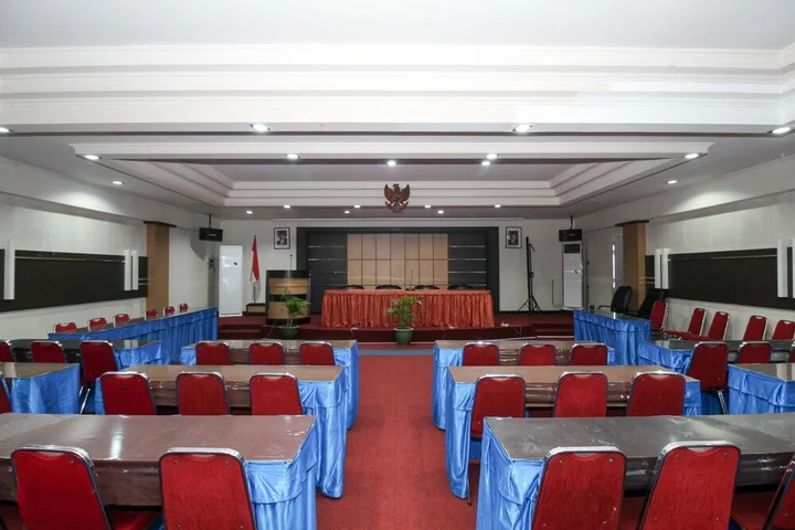Понтианак: Airy Pontianak Selatan Imam Bonjol 111