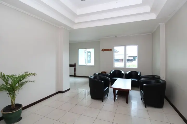 Понтианак: Airy Pontianak Selatan Imam Bonjol 111