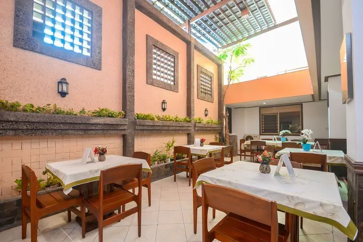 Сурабая: Airy Eco Syariah Gubeng Kalibokor Selatan 108 Surabaya