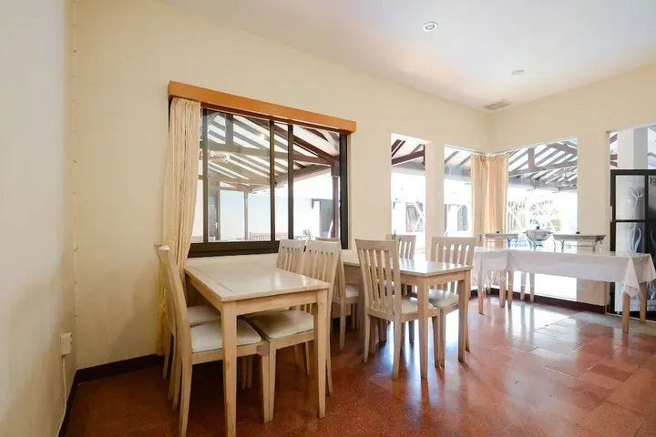 Маланг: Airy Klojen Lamongan 12 Malang
