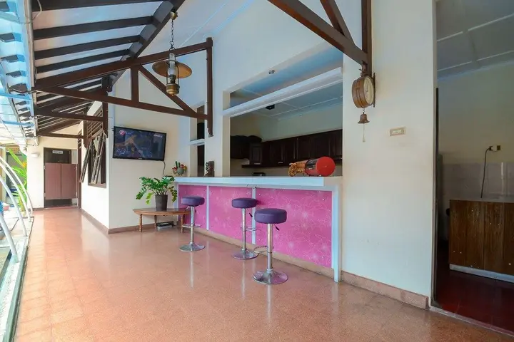 Маланг: Airy Klojen Lamongan 12 Malang