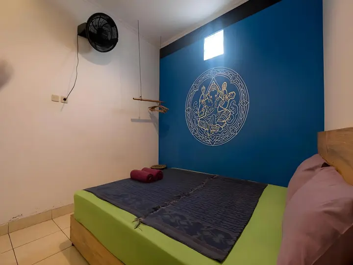Джокьякарта: Happy Buddha Hostel