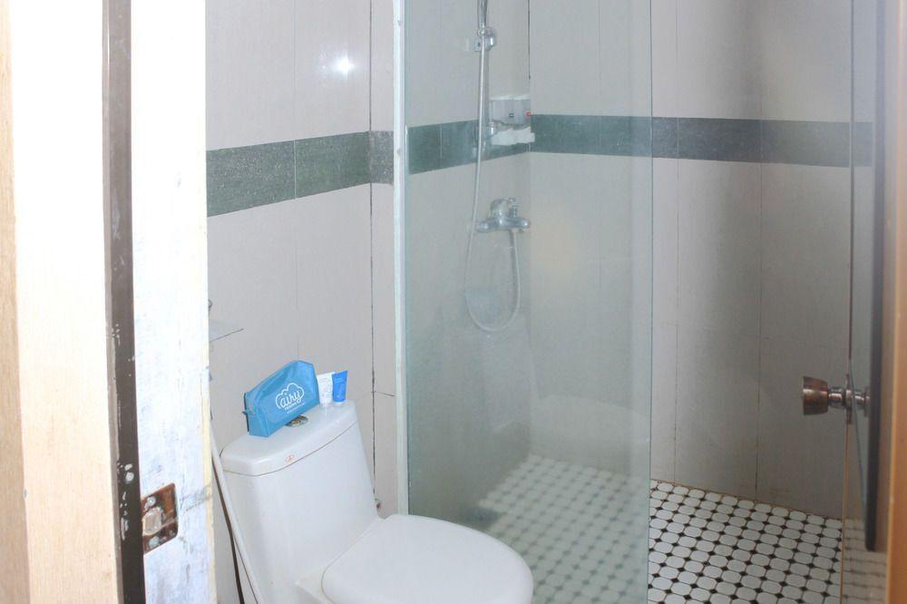 Сурабая: 艾里泗水布布坦塔姆巴克巴扬 17 号酒店(Airy Bubutan Tambak Bayan 17 Surabaya)