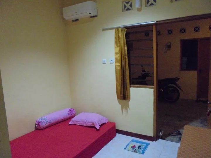 Сурабая: Kost Harian Surabaya