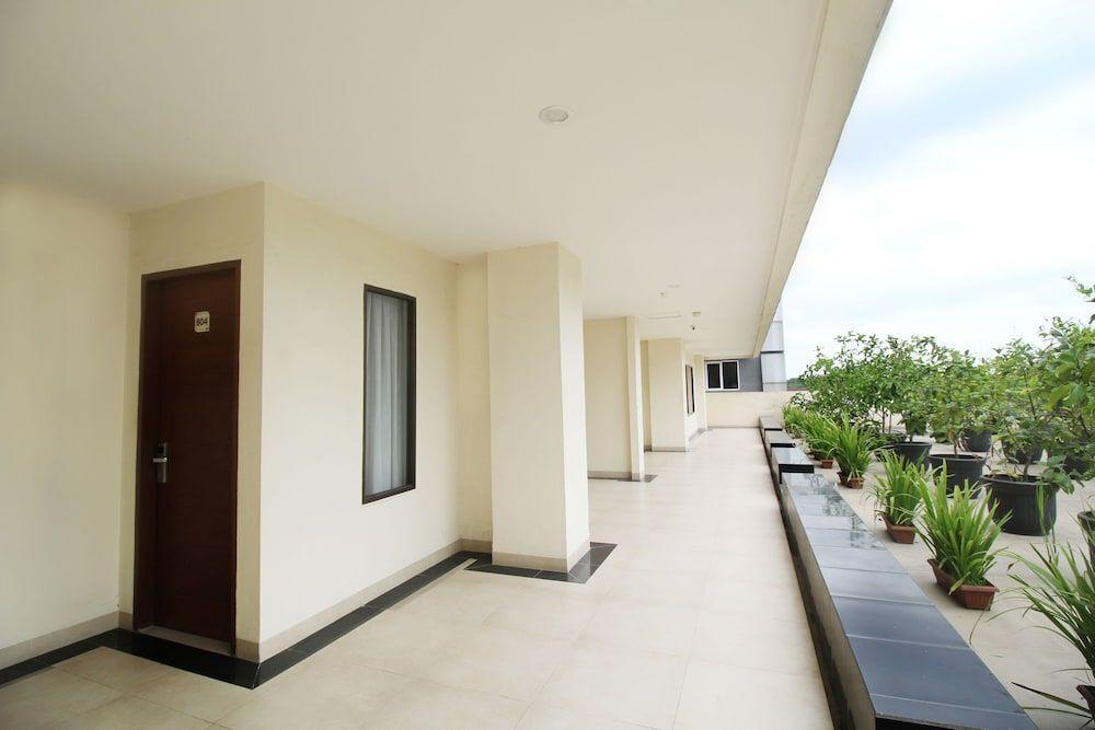 Airy Medan Sunggal Dr Mansyur 168 — фото 6