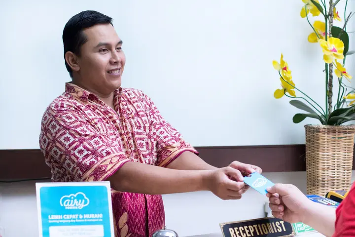 Депок: Airy Syariah Sleman Wahid Hasyim 60 Yogyakarta