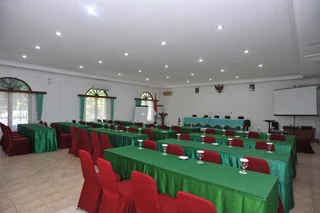 Сенджиги: 龙目岛艾里潘泰圣吉吉克拉丹甘酒店(Airy Pantai Senggigi Krandangan Lombok)
