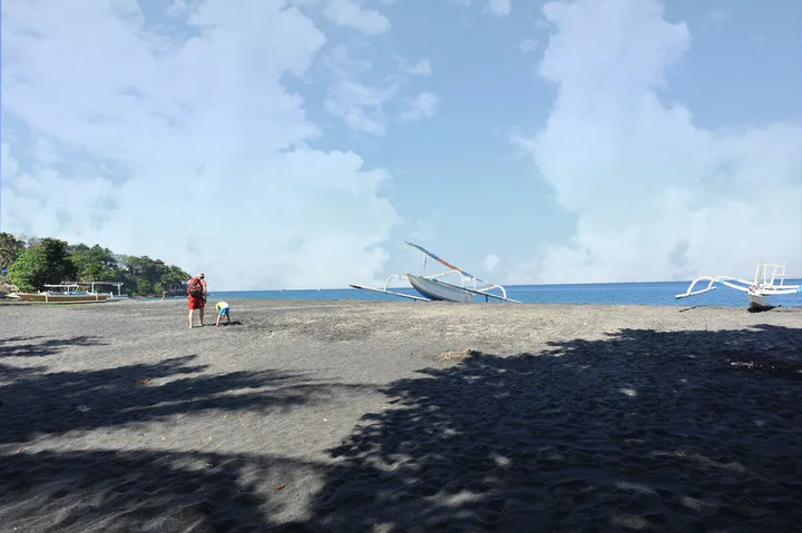Сенджиги: 龙目岛艾里潘泰圣吉吉克拉丹甘酒店(Airy Pantai Senggigi Krandangan Lombok)