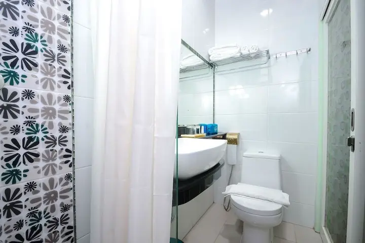 Маланг: Airy Klojen Raya Dieng 15 Malang