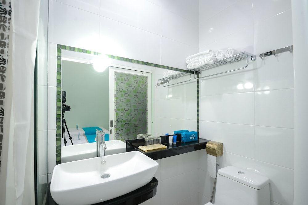 Маланг: Airy Klojen Raya Dieng 15 Malang