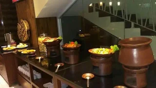 Батуретно: Hotel Adilla Syariah Ambarukmo