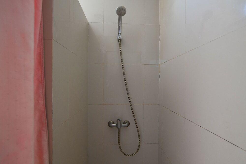 Понтианак: Airy Eco Pontianak Selatan Imam Bonjol 89