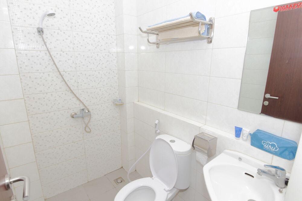 Семаранг: Airy Pecinan Kalikuping Utara 243 Semarang