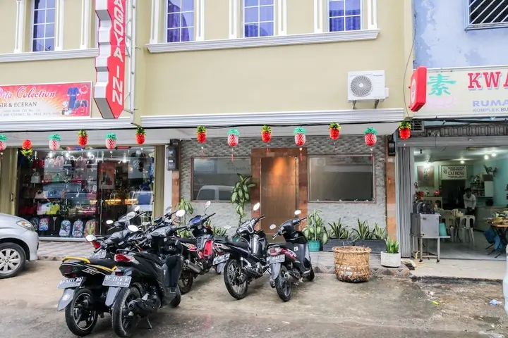 Батам: Airy Eco Nagoya Komplek Bumi Indah Blok Tiga 20 Batam