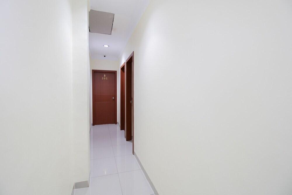 Батам: Airy Eco Nagoya Komplek Bumi Indah Blok Tiga 20 Batam