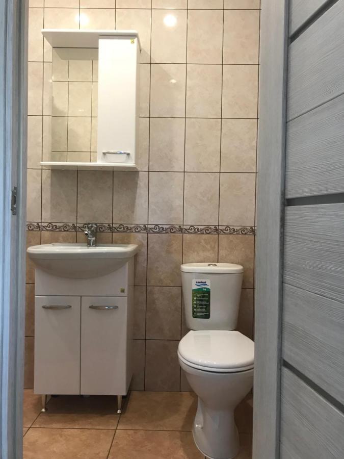 Ейск: Apartments on Armavirskaya 61