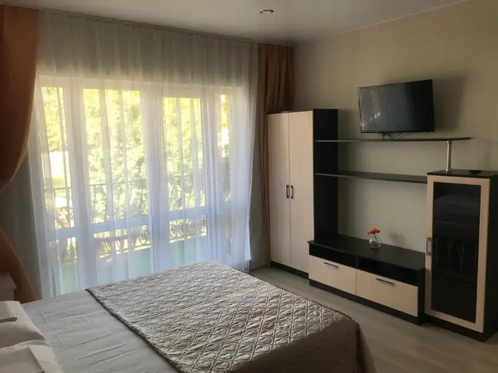 Ейск: Apartments on Armavirskaya 61
