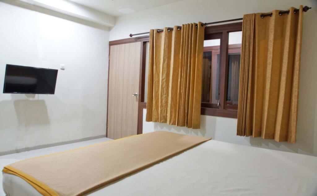 Ramayana Indah Hotel by RedDoorz — фото 1