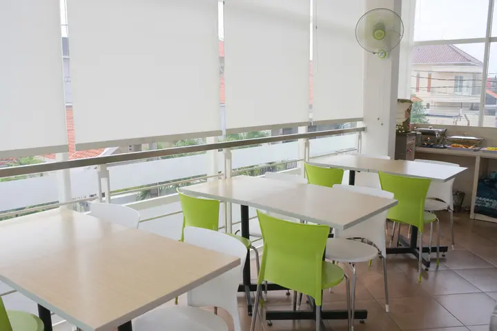 Семаранг: Airy Semarang Barat Amarta Raya