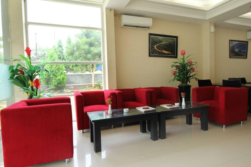 Кендари: Airy Mandonga Laute Tiga 48 Kendari