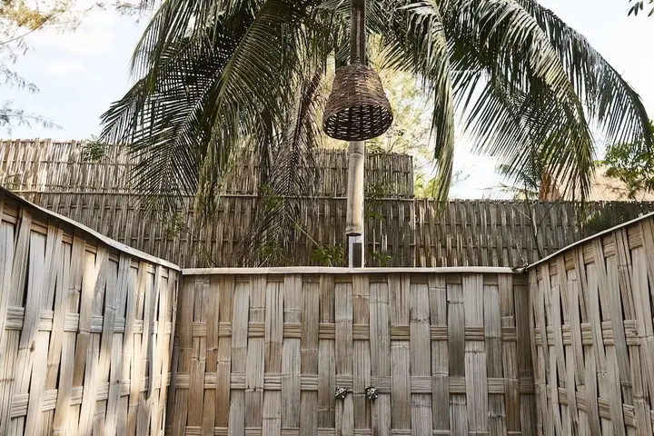 Гили-Мено: The Island Houses Gili Meno