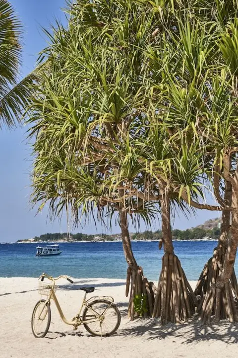 Гили-Мено: The Island Houses Gili Meno