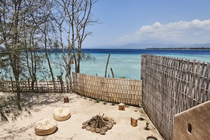 Гили-Мено: The Island Houses Gili Meno