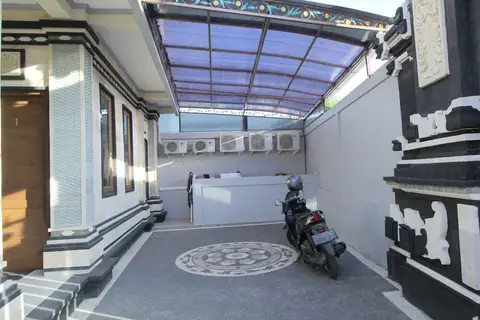 巴厘岛仓古艾里库塔乌塔拉潘泰贝拉瓦岗梅尔帕提6号酒店(Airy Eco Kuta Utara Pantai Berawa Gang Merpati 6 Canggu Bali) — фото 1