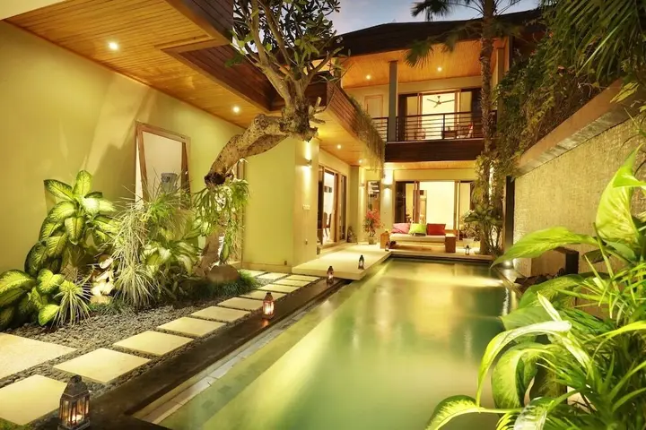 Чангу: The Hotman Paris II Seminyak