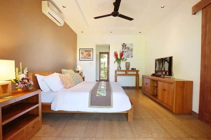 Чангу: The Hotman Paris II Seminyak