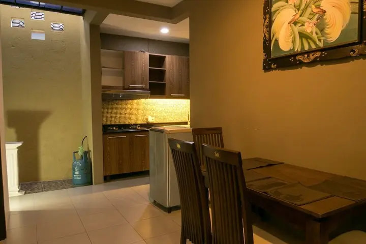 Джимбаран: Arimanu Guest House