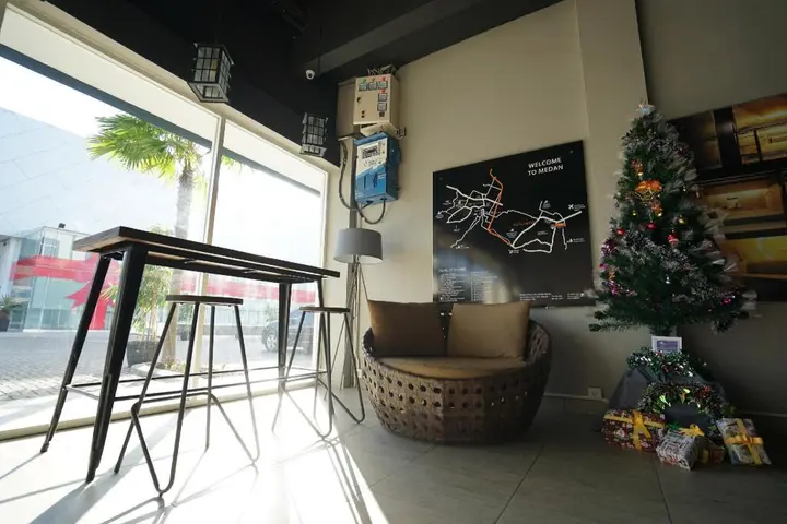 Петумбак: ZEN Hostel Kualanamu