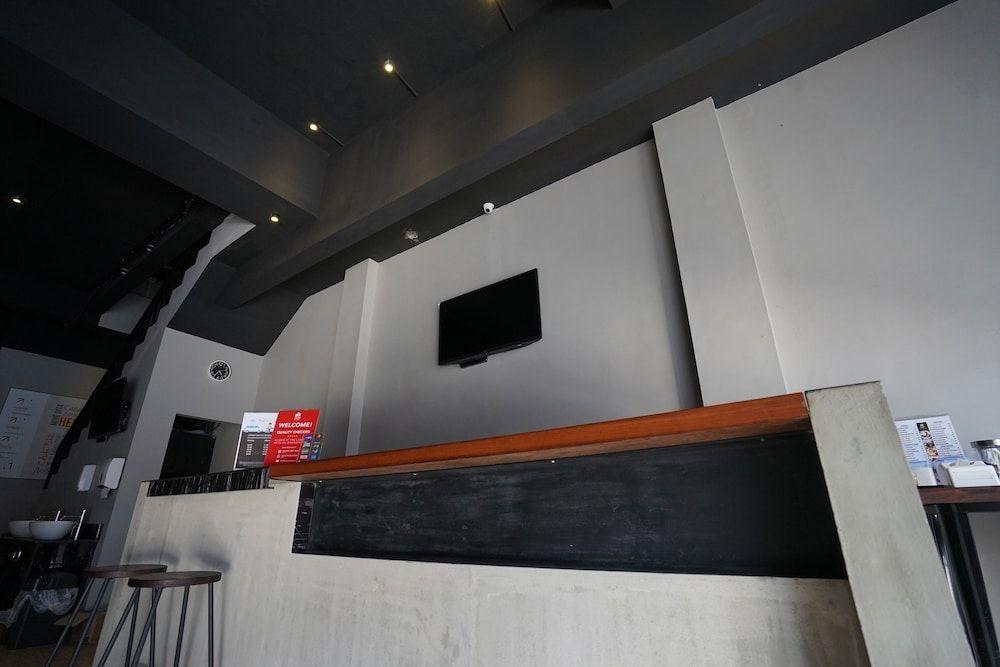 Петумбак: ZEN Hostel Kualanamu