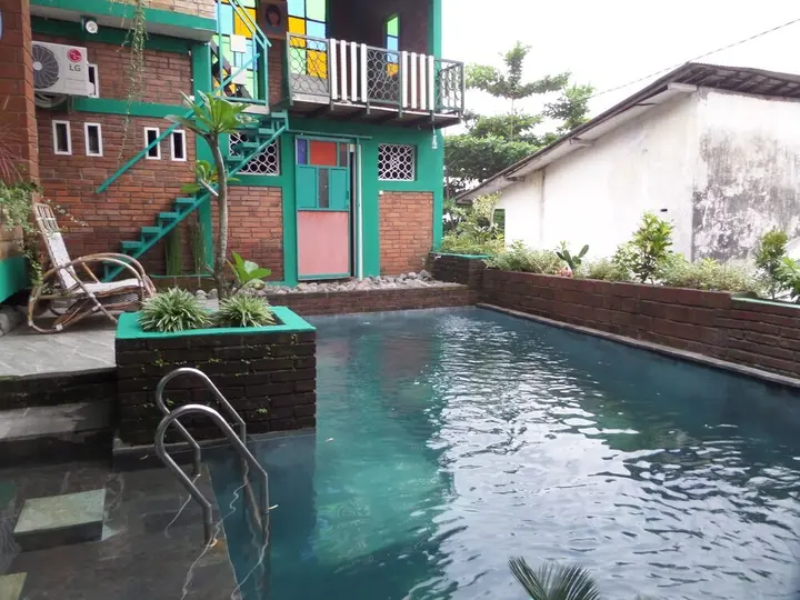 Депок: Omah Ndeliq Jogja