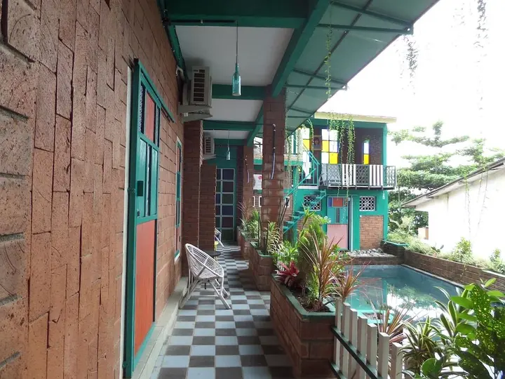 Депок: Omah Ndeliq Jogja