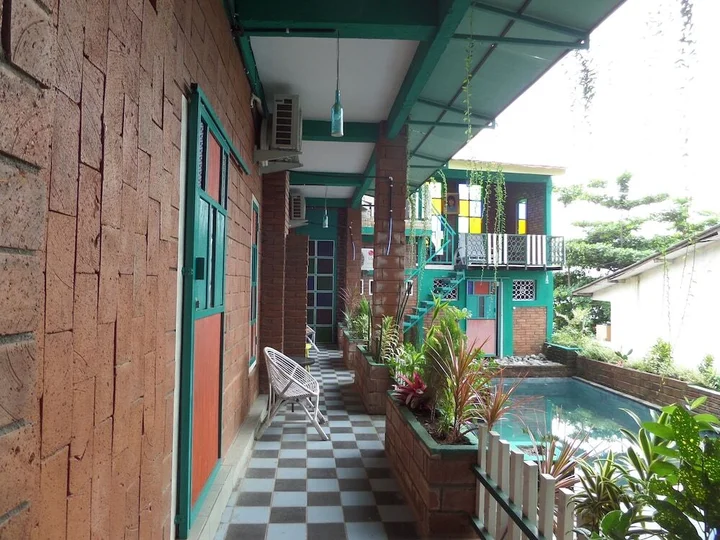 Депок: Omah Ndeliq Jogja