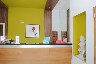 Санур Кайя: Airy Bypass Ngurah Rai Pertokoan Sanur Raya 20 Bali