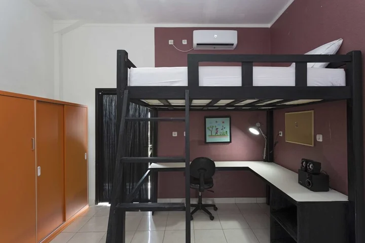 Депок: RedDoorz near University of Indonesia