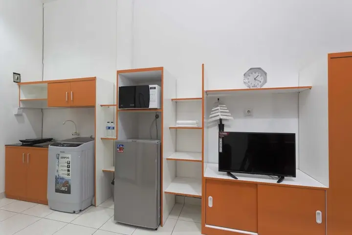 Депок: RedDoorz near University of Indonesia
