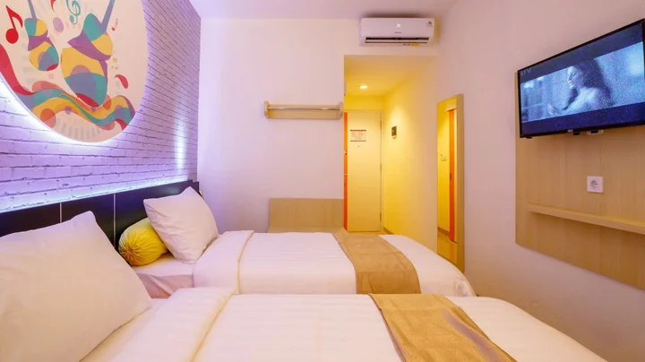 Батуретно: Front One Inn Muntilan