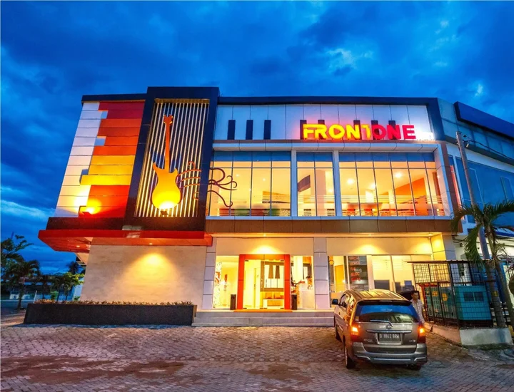 Батуретно: Front One Inn Muntilan