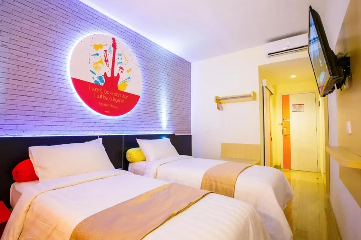 Батуретно: Front One Inn Muntilan