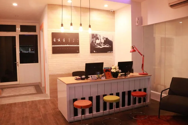 Семаранг: Front One Inn Semarang