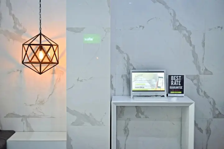 Джакарта: Whiz Hotel Falatehan Jakarta