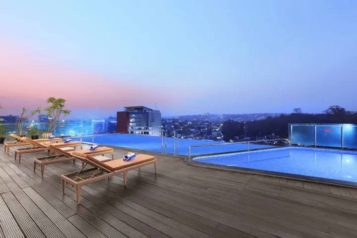 Семаранг: Aston Inn Pandanaran Semarang