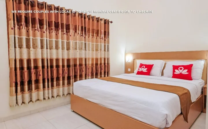 Маланг: Morse Guesthouse