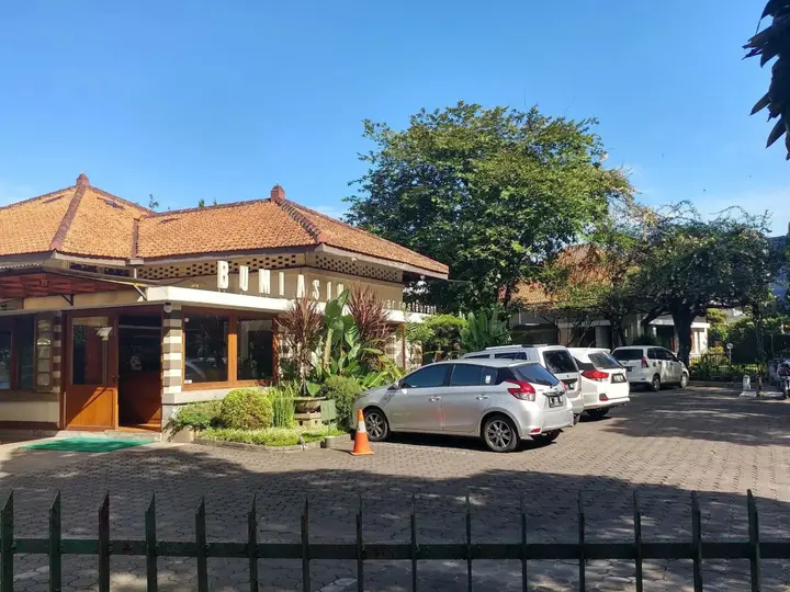 Бандунг: Hotel Bumi Asih
