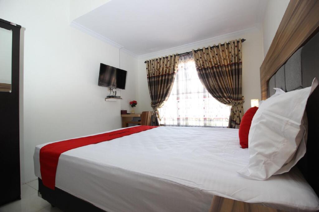 Депок: RedDoorz near Graha Saba UGM