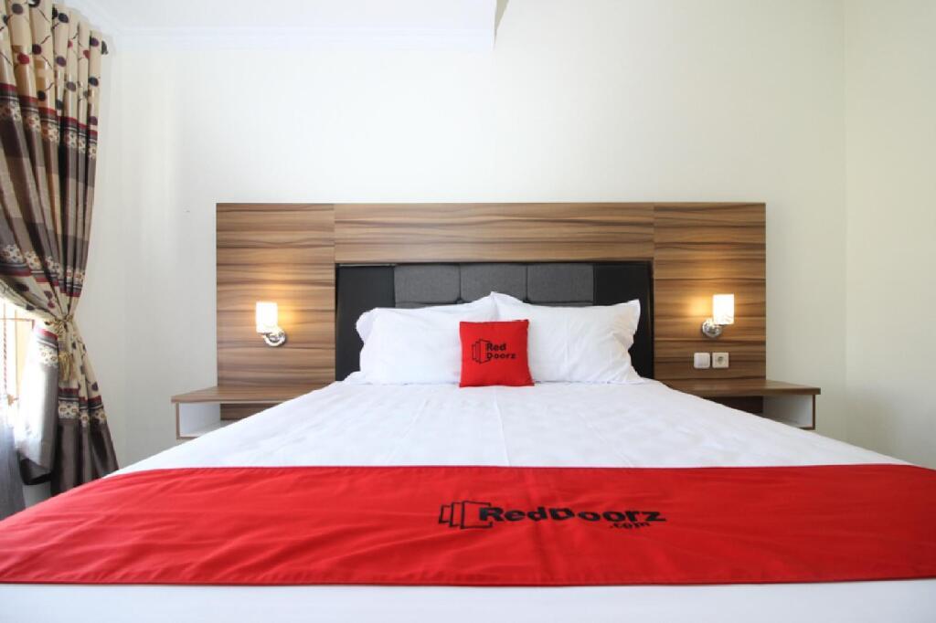 Депок: RedDoorz near Graha Saba UGM
